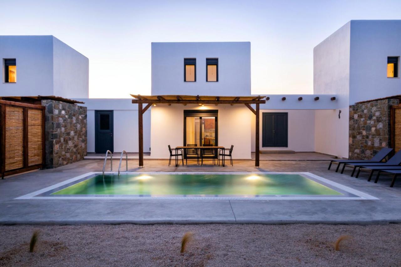 Cato Agro 3, Seafront Villa With Private Pool Αφιάρτης Εξωτερικό φωτογραφία